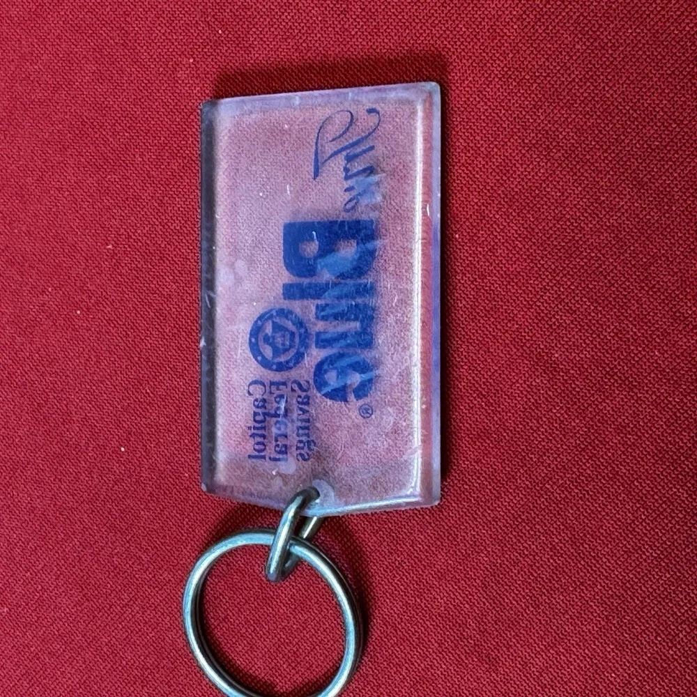 Capitol Federal Savings Bank True Blue Plastic Clear Keychain‎ Key Ring